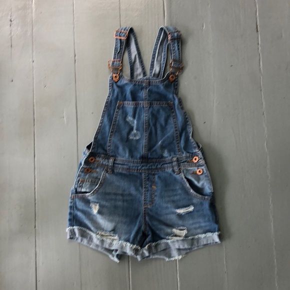 f21 overalls